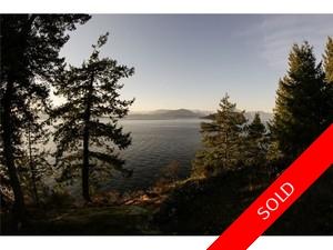 Howe Sound House for sale:  2 bedroom 2,549 sq.ft. (Listed 2013-10-13)
