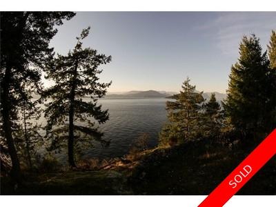 Howe Sound House for sale:  2 bedroom 2,549 sq.ft. (Listed 2013-10-13)